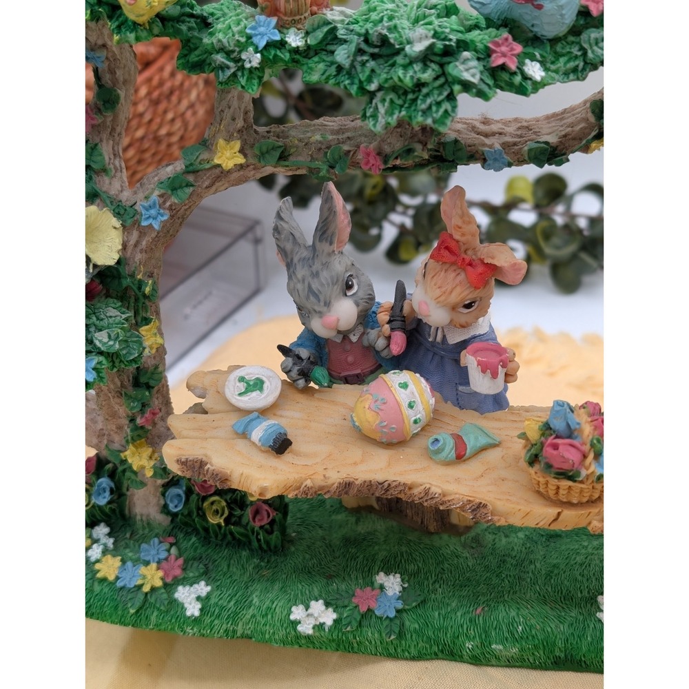Vintage Jaimy Paintin Friends Easter Bunny Family Resin‎ Figurine Diorama 1990s - Picture 2 of 15